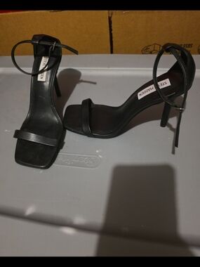 Steve Madden Black Ankle-Strap Stiletto Sandals